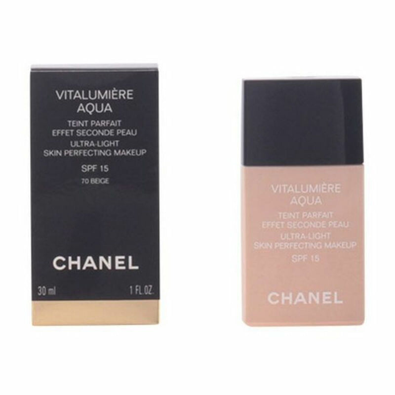 Base de maquillage liquide Vitalumière Aqua Chanel Beauté, Maquillage Chanel   